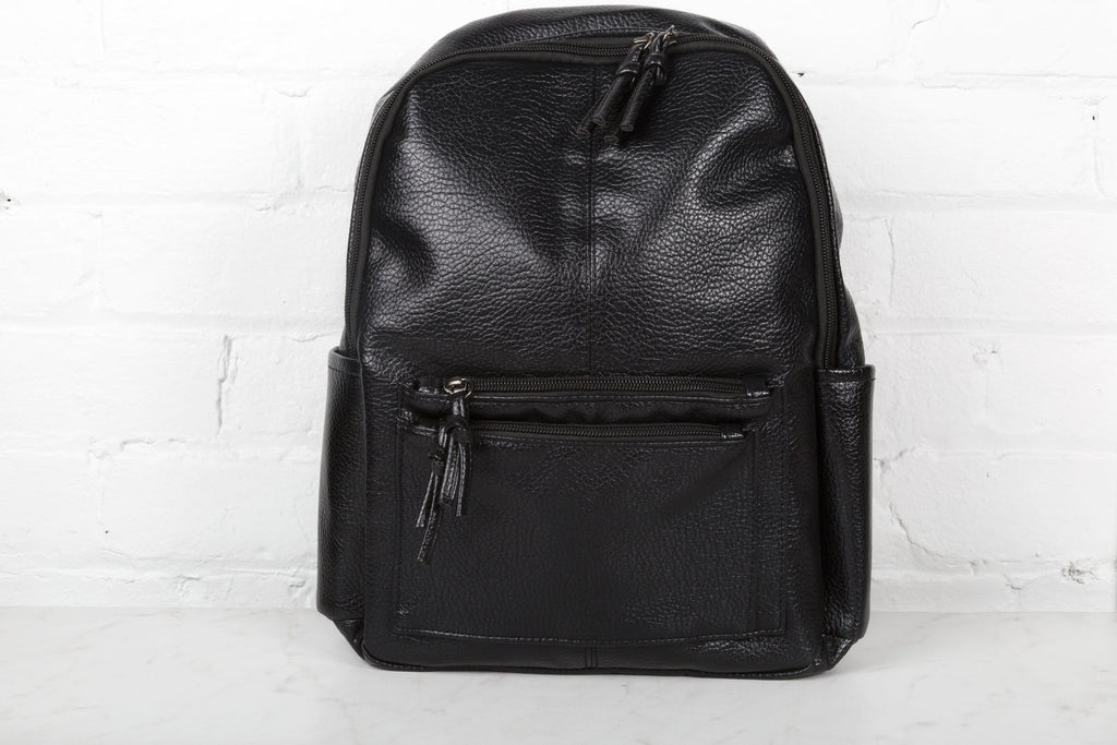 Campus Daypack 18L detail — placeholder photo, replace before launch