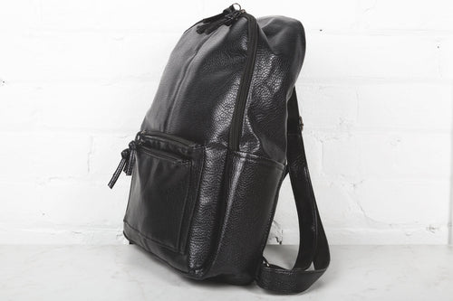 Atlas Rolltop 24L — placeholder photo, replace before launch