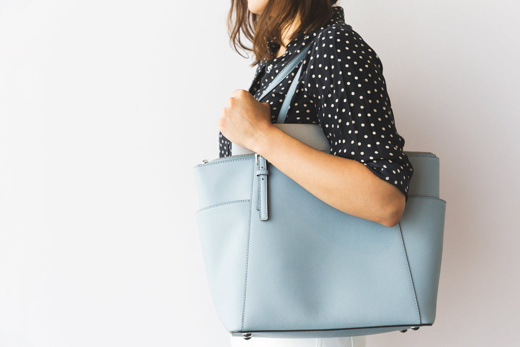 Layla Structured Clutch detail — placeholder photo, replace before launch
